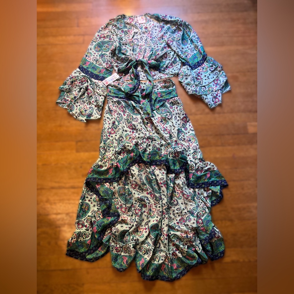 India Boutique Paisley Maxi Set in Teal, Pink & White